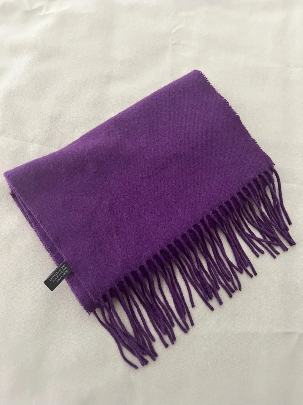 Enzo Mantovani Plum Fringe Women's 100% Cashmere Scarf